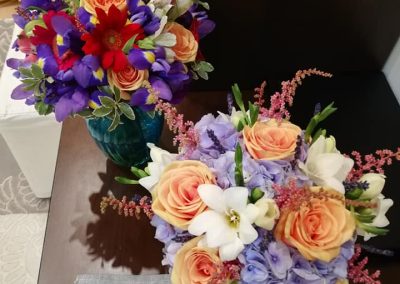 Buchete de flori multicolore